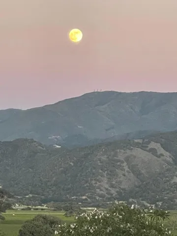 $6,300 | 724 North Refugio Road, Santa Ynez, CA 93460