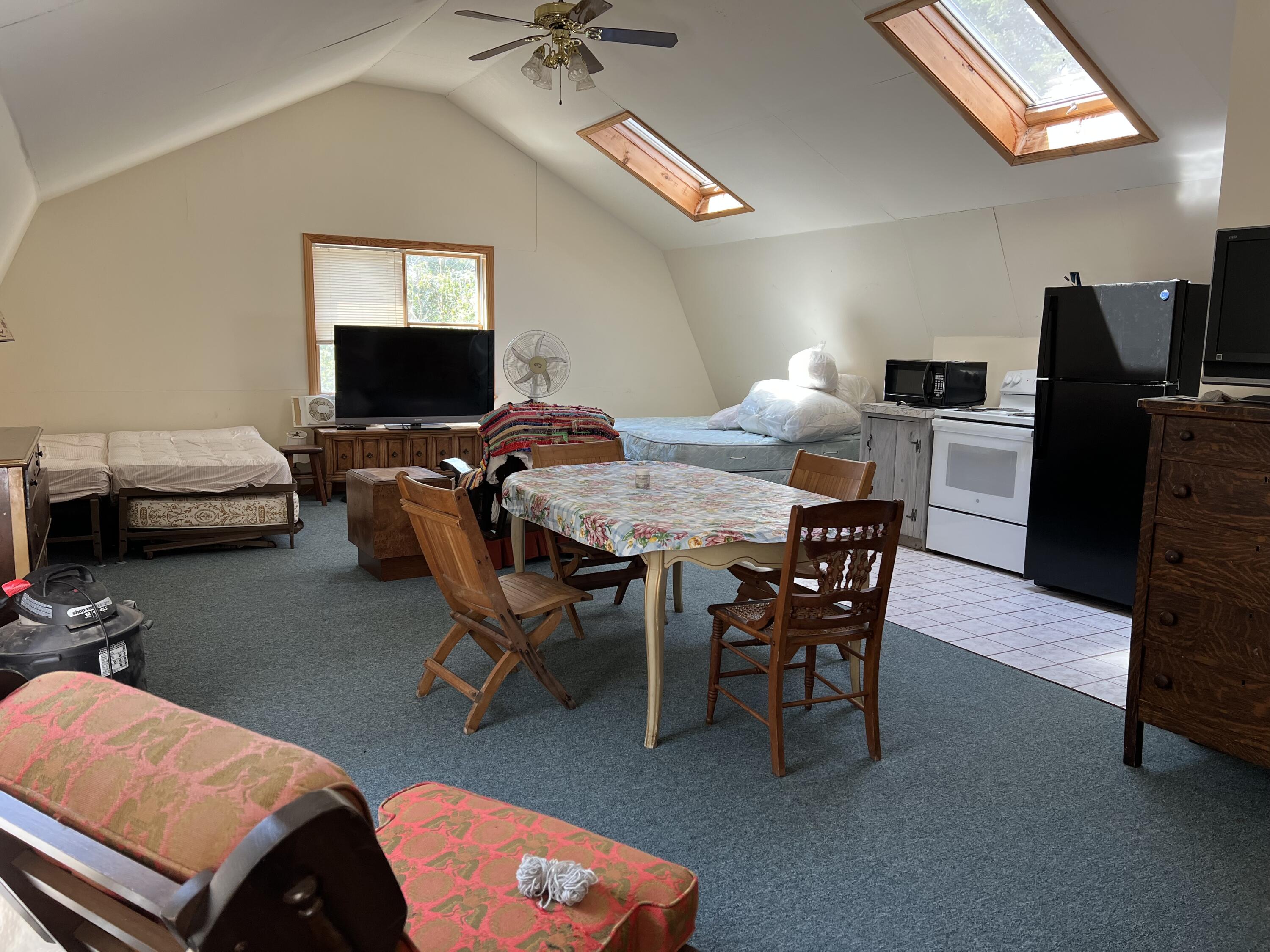 640 Bald Mountain Road Oquossoc, ME 04964 - Photo 4 of 27 IMG_7132