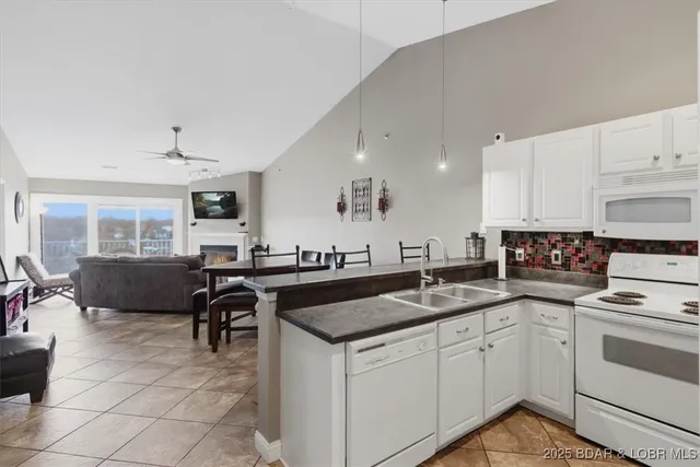 $215,000 | 1481 Ledges Drive, Unit A43, Osage Beach, MO 65065