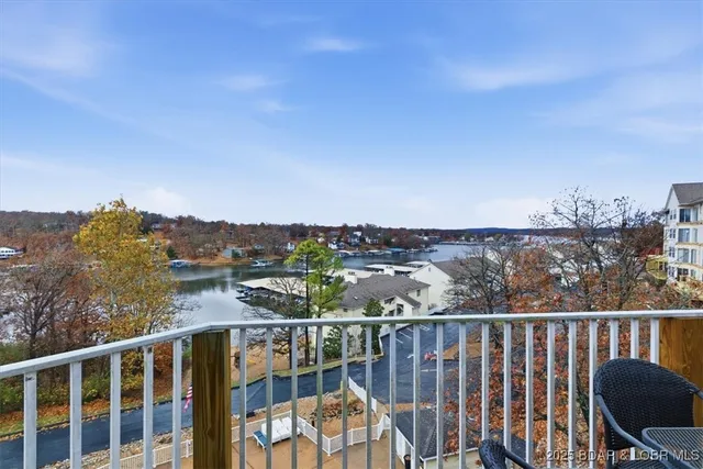 $215,000 | 1481 Ledges Drive, Unit A43, Osage Beach, MO 65065