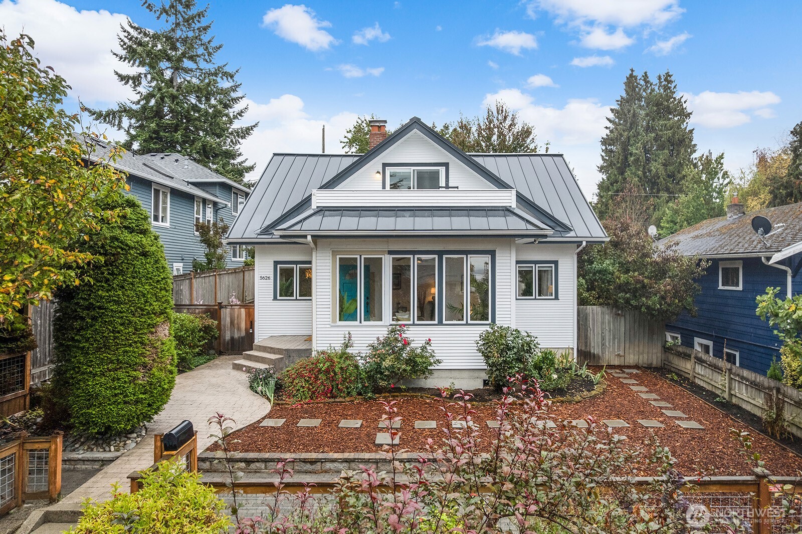 5626 46th Avenue Southwest Seattle, WA 98136 - Photo 1 of 38 Gallery Image 1