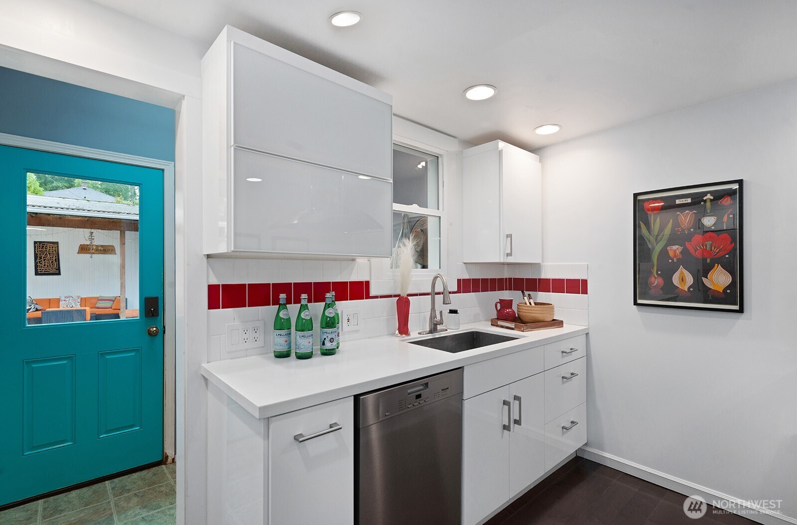 5626 46th Avenue Southwest Seattle, WA 98136 - Photo 14 of 38 Gallery Image 14