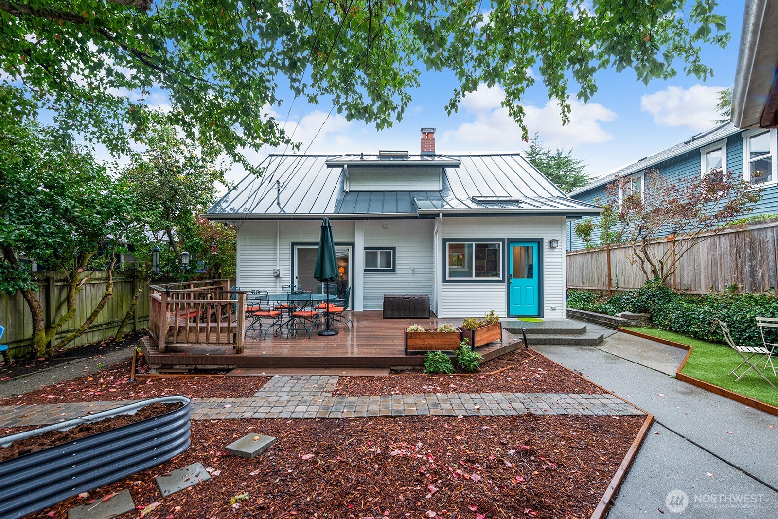 5626 46th Avenue Southwest Seattle, WA 98136 - Photo 33 of 38 Gallery Image 33