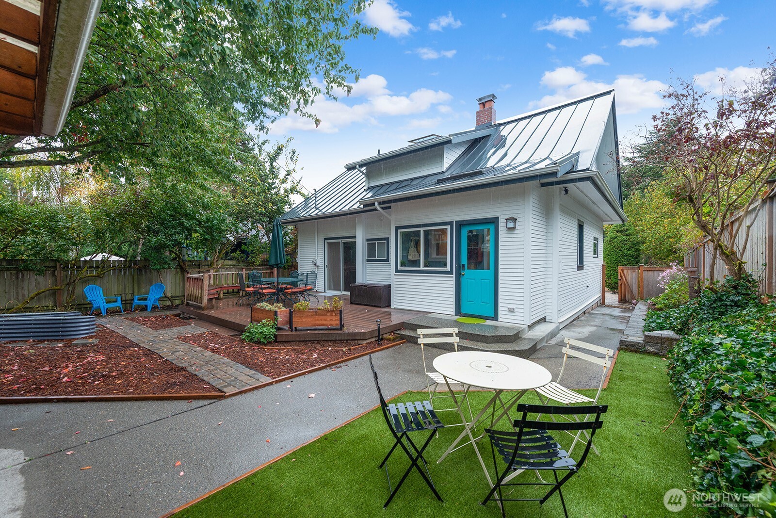 5626 46th Avenue Southwest Seattle, WA 98136 - Photo 34 of 38 Gallery Image 34