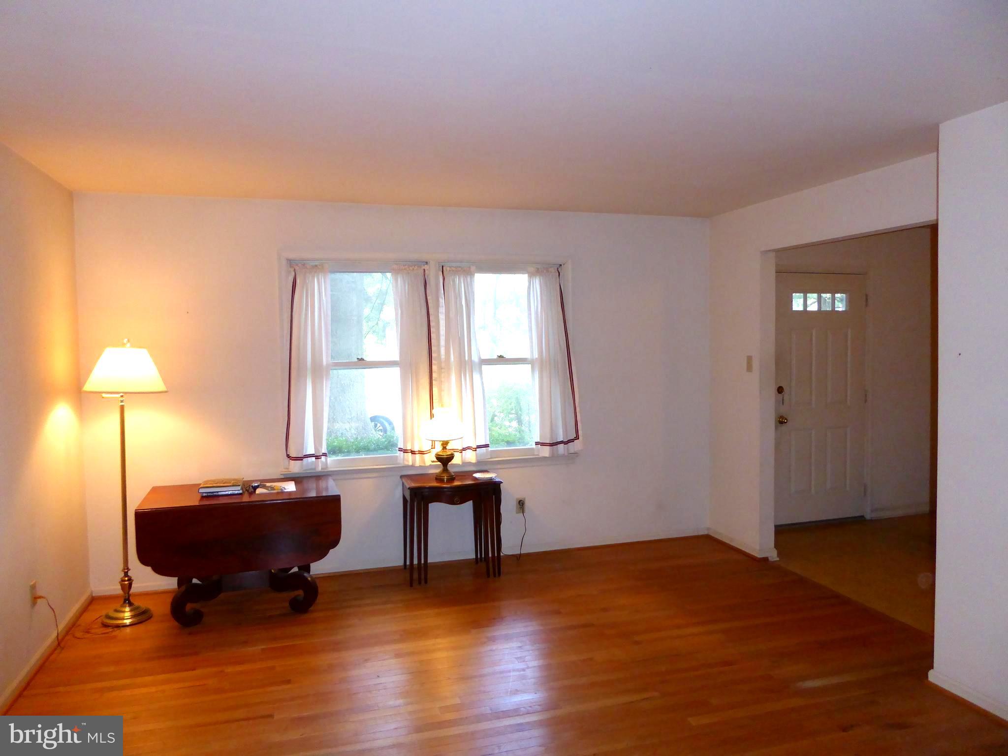 264 North Ridge Avenue Ambler, PA 19002 - Photo 3 of 11 Living Room