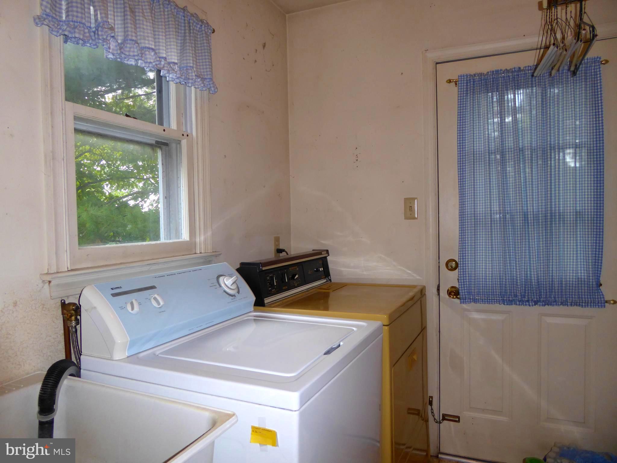 264 North Ridge Avenue Ambler, PA 19002 - Photo 7 of 11 Laundry
