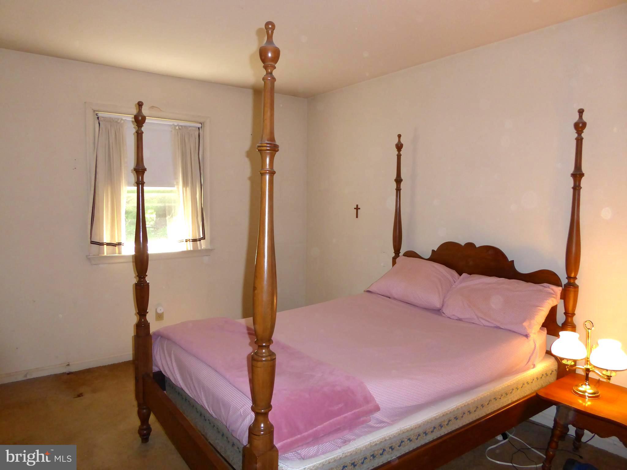 264 North Ridge Avenue Ambler, PA 19002 - Photo 9 of 11 2nd Bedroom