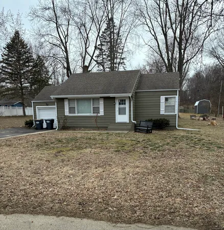 $212,500 | 5610 Ridge Road, Stevensville, MI 49127