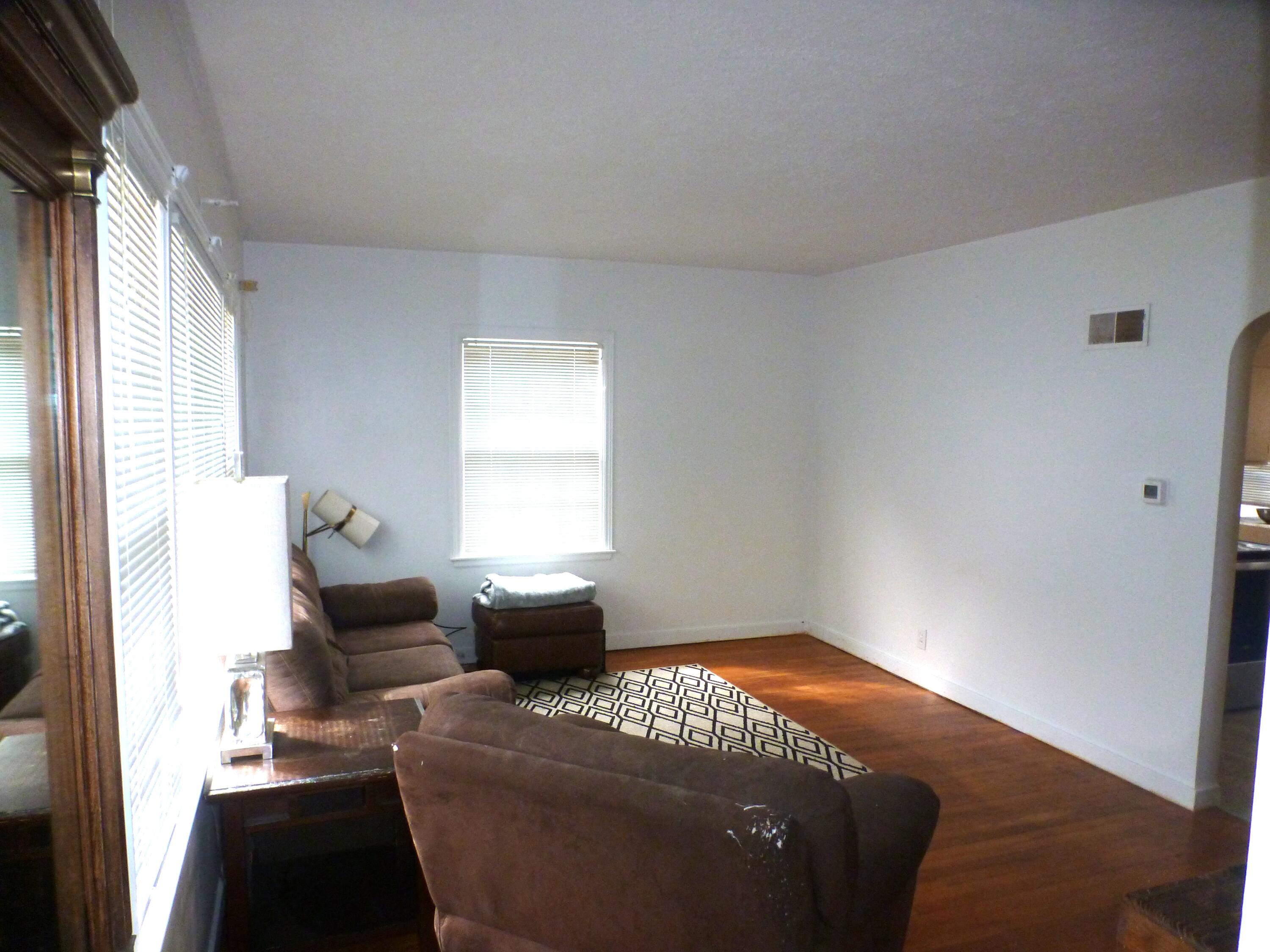 5610 Ridge Road Stevensville, MI 49127 - Photo 3 of 11 Living Room