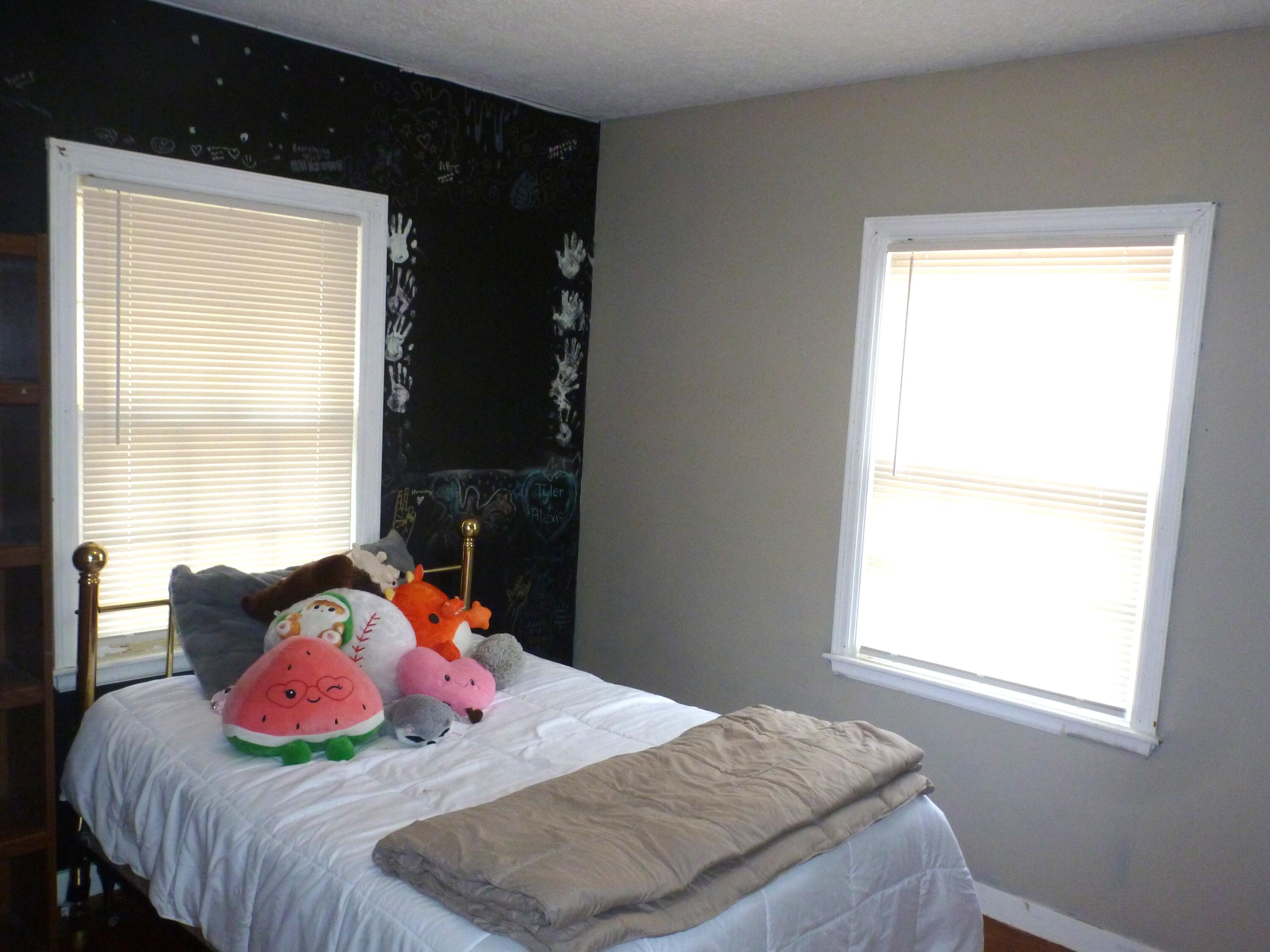 5610 Ridge Road Stevensville, MI 49127 - Photo 7 of 11 Bedroom 2