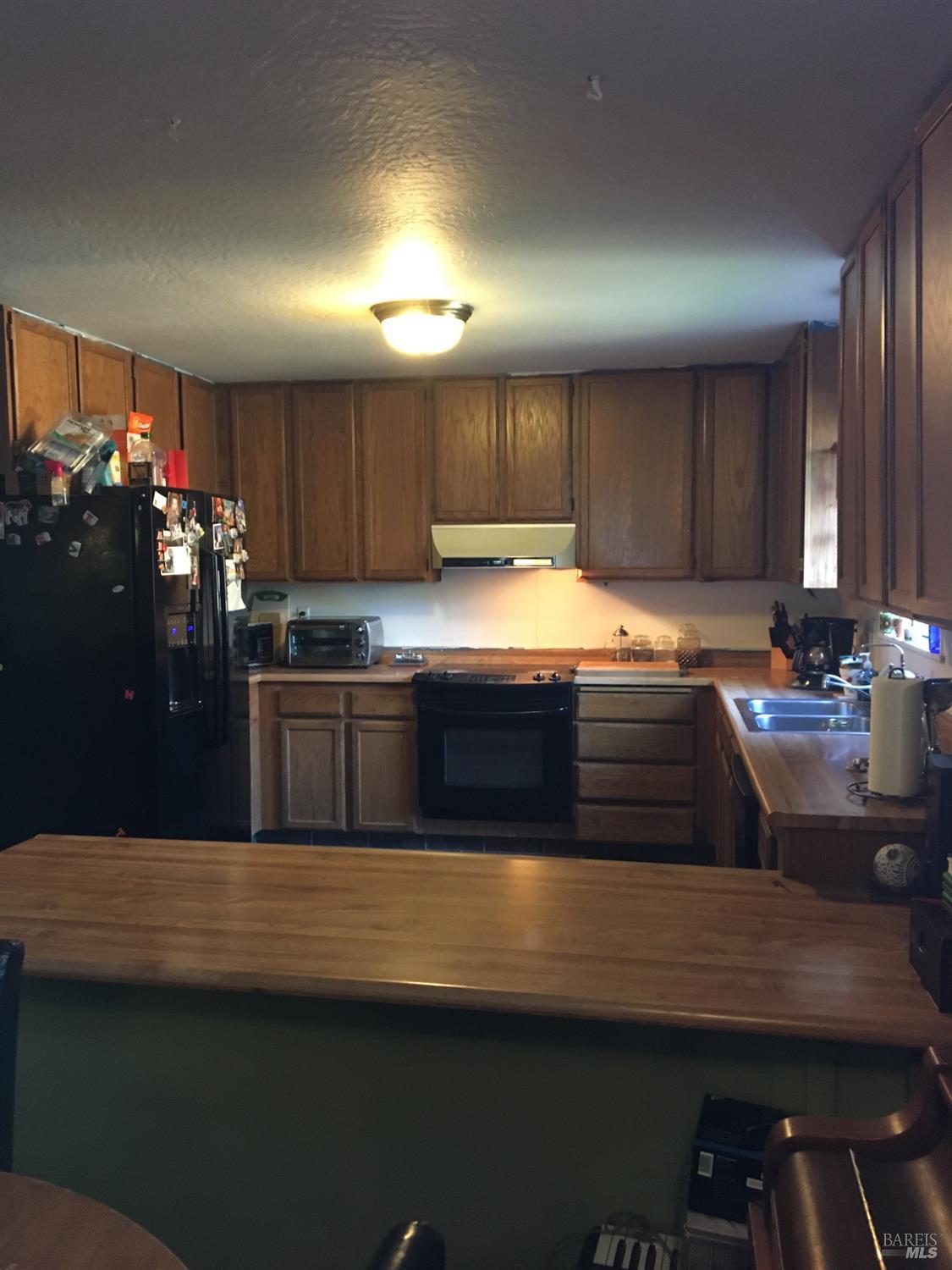 350 Riverview Road Garberville, CA 95542 - Photo 7 of 9