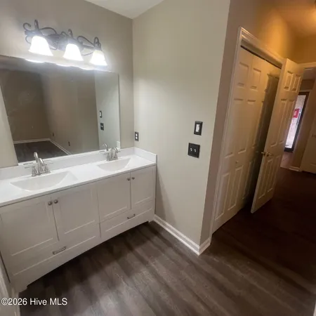 $1,500 | 3007 Mulberry Lane, Unit A, Greenville, NC 27858