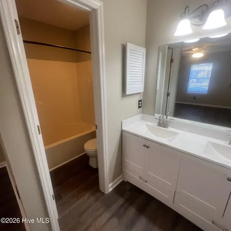 $1,500 | 3007 Mulberry Lane, Unit A, Greenville, NC 27858