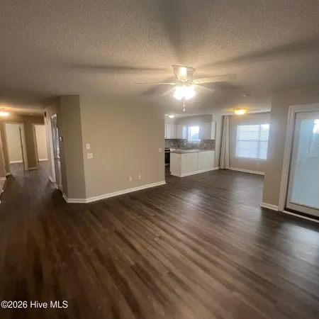 $1,500 | 3007 Mulberry Lane, Unit A, Greenville, NC 27858