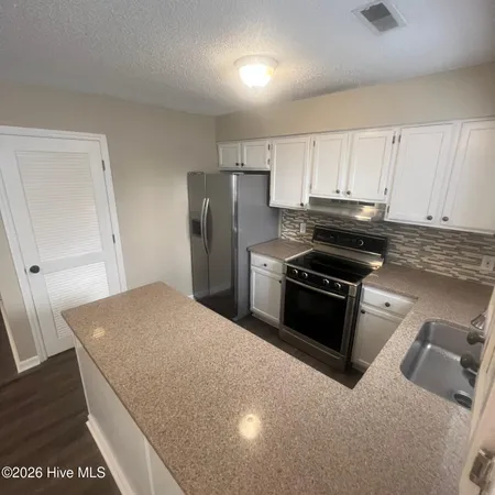 $1,500 | 3007 Mulberry Lane, Unit A, Greenville, NC 27858