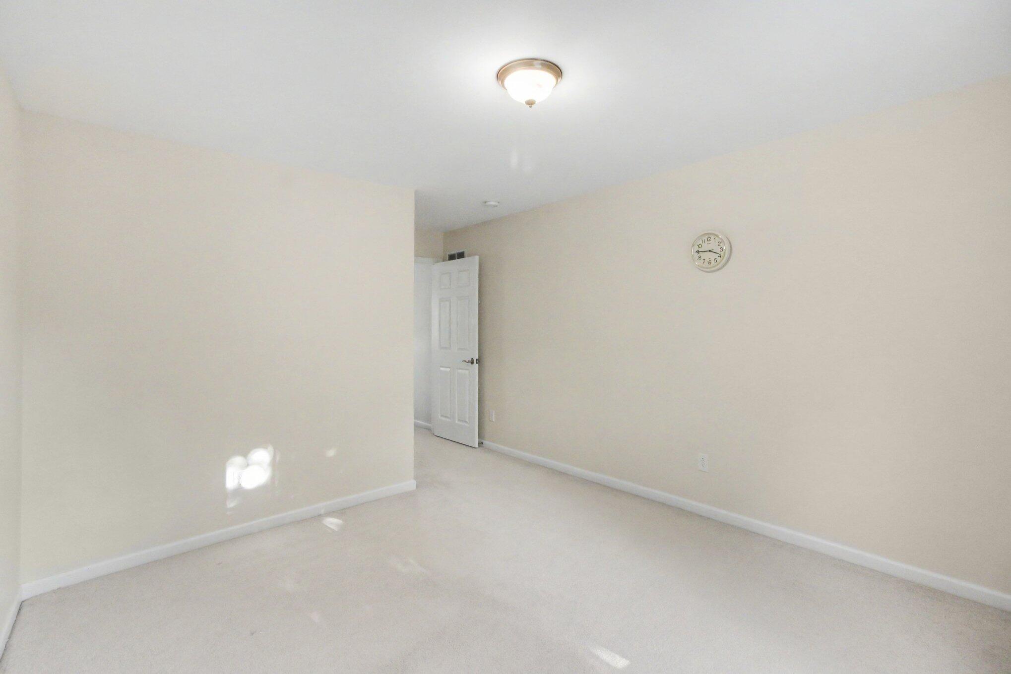 41574 Mitchell Road Novi, MI 48377 - Photo 14 of 27 010_file_7138