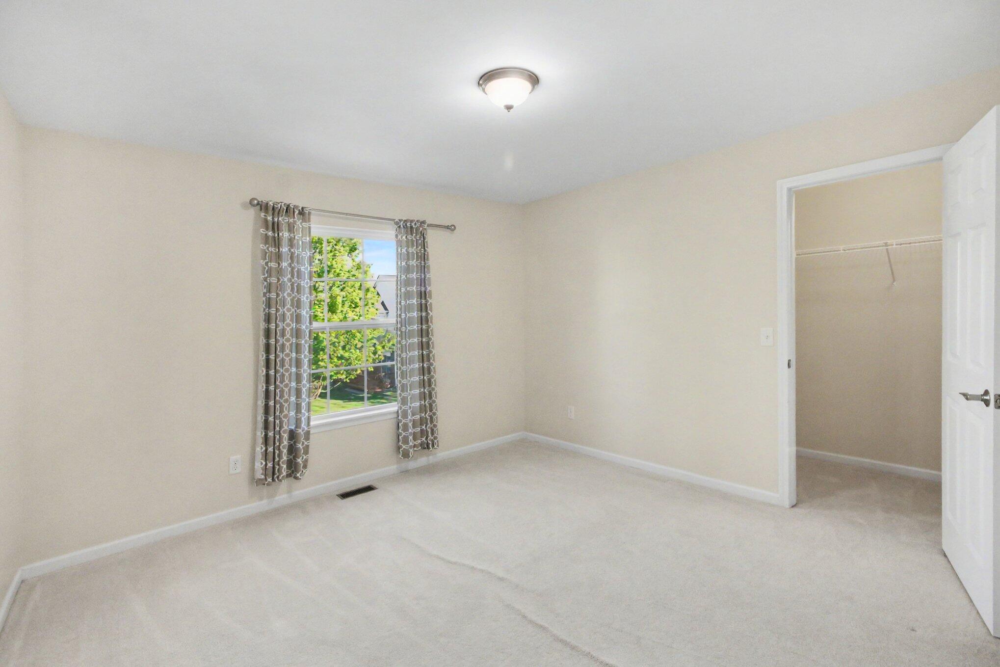 41574 Mitchell Road Novi, MI 48377 - Photo 15 of 27 011_file_5614