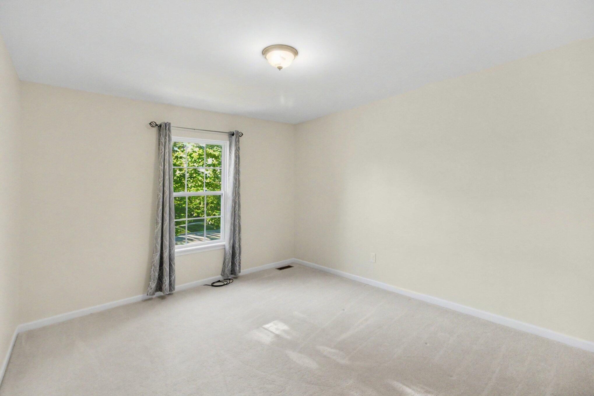 41574 Mitchell Road Novi, MI 48377 - Photo 17 of 27 013_file_7532