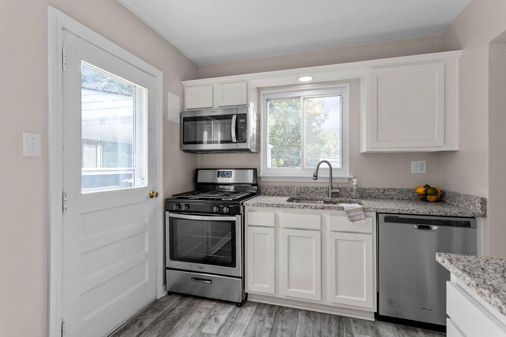 291 Spring Run Road Crescent, PA 15046 - Photo 4 of 18 Gallery Image 4