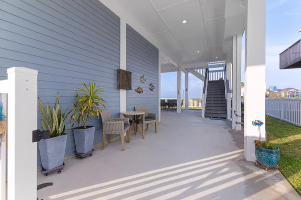 $3,500 | 22520 Bay Point Drive, Galveston, TX 77554