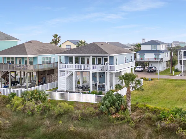 $3,500 | 22520 Bay Point Drive, Galveston, TX 77554