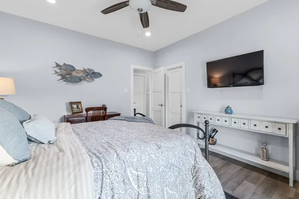 $3,500 | 22520 Bay Point Drive, Galveston, TX 77554