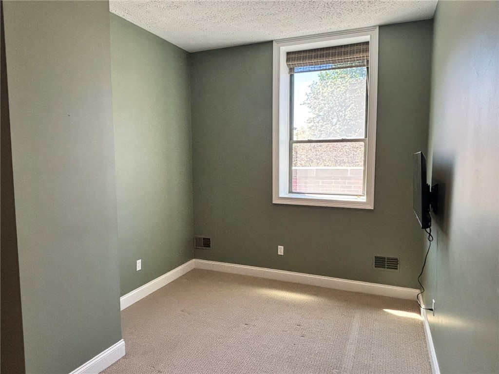 270 Latta Road, Unit UN225 Rochester, NY 14612 - Photo 8 of 18