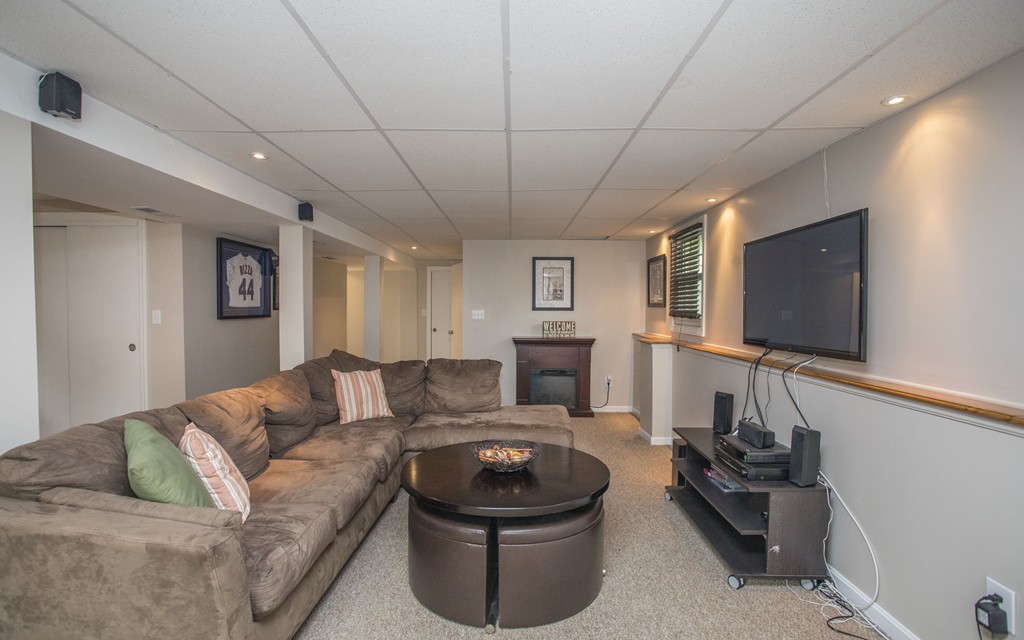10 Flynn Road Stoughton, MA 02072 - Photo 28 of 30 Gallery Image 28