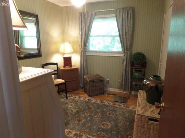 5372 North Georgetown Road Grand Blanc, MI 48439 - Photo 22 of 28 21201496-21.JPG
