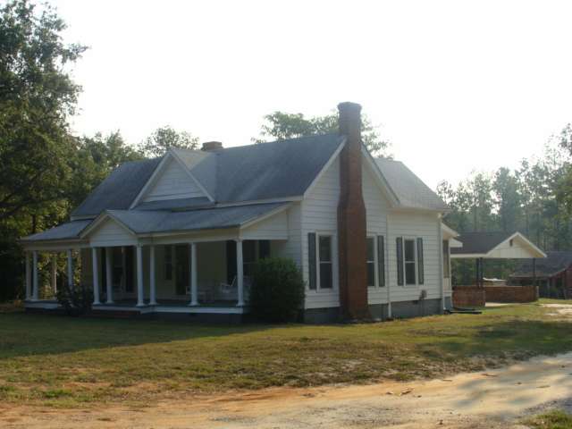 1402 Sexton Gin Road Starr, SC 29684 - Photo 2 of 17