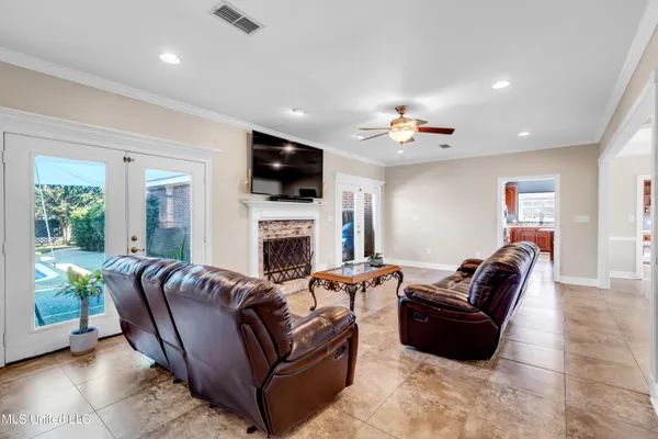 $599,000 | 19241 Hunter Drive, Kiln, MS 39556