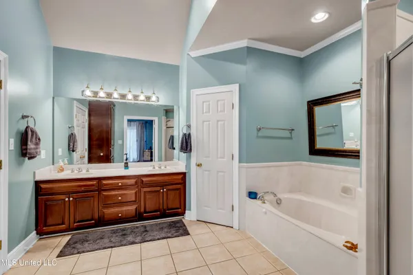 $599,000 | 19241 Hunter Drive, Kiln, MS 39556