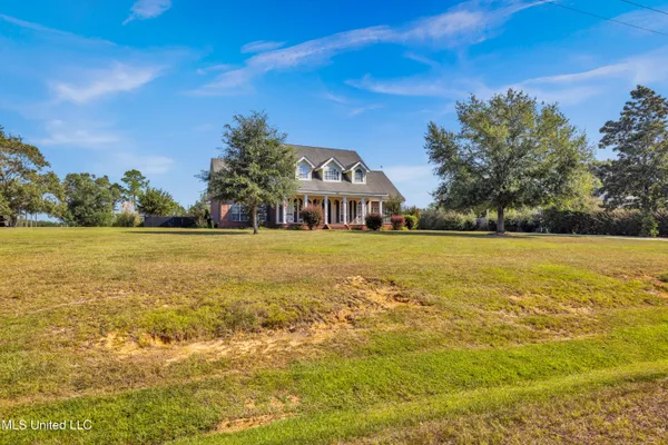 $599,000 | 19241 Hunter Drive, Kiln, MS 39556