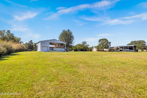 $599,000 | 19241 Hunter Drive, Kiln, MS 39556