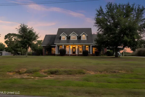 $599,000 | 19241 Hunter Drive, Kiln, MS 39556