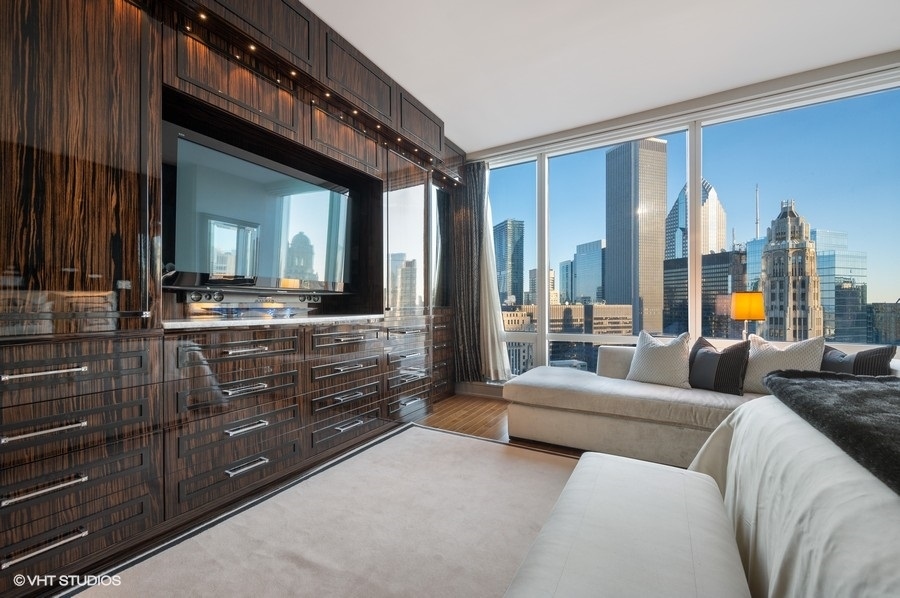 401 North Wabash Avenue, Unit 30J Chicago, IL 60611 - Photo 14 of 46