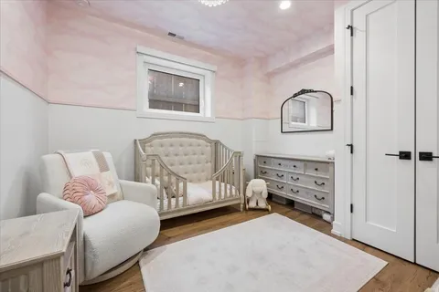 $1,400,000 | 2640 North Bosworth Avenue, Unit 1N, Chicago, IL 60614
