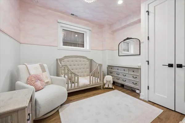 $1,400,000 | 2640 North Bosworth Avenue, Unit 1N, Chicago, IL 60614