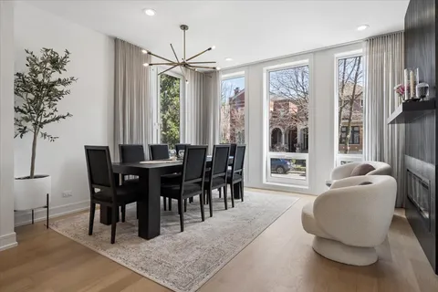 $1,400,000 | 2640 North Bosworth Avenue, Unit 1N, Chicago, IL 60614