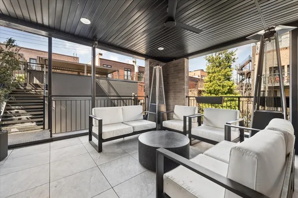 $1,400,000 | 2640 North Bosworth Avenue, Unit 1N, Chicago, IL 60614