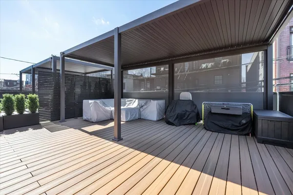$1,400,000 | 2640 North Bosworth Avenue, Unit 1N, Chicago, IL 60614