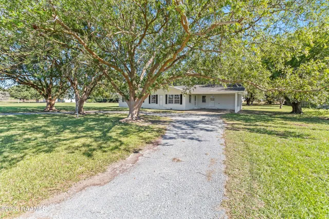 $213,000 | 810 Klaby Meaux Road, Kaplan, LA 70548