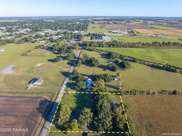 $213,000 | 810 Klaby Meaux Road, Kaplan, LA 70548
