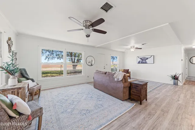 $213,000 | 810 Klaby Meaux Road, Kaplan, LA 70548