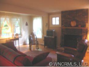 2084 Riceville Road Asheville, NC 28805 - Photo 5 of 12 Gallery Image 5