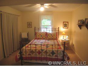 2084 Riceville Road Asheville, NC 28805 - Photo 8 of 12 Gallery Image 8