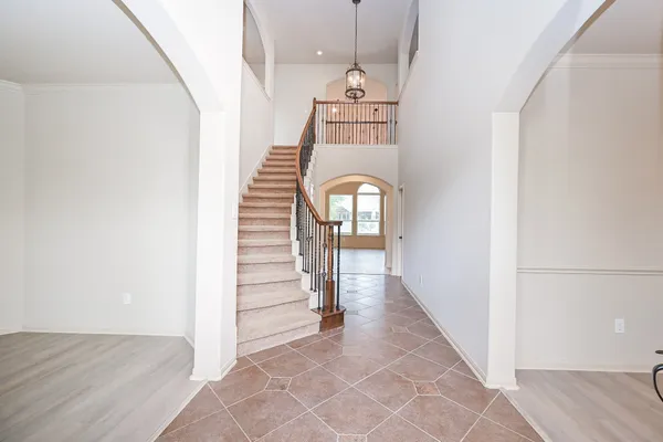 $5,950 | 19 Sandwell Place, Spring, TX 77389