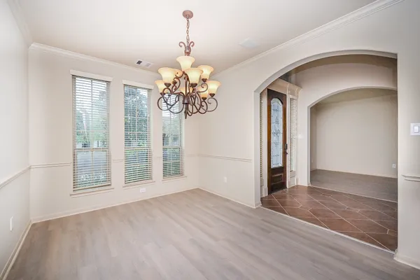 $5,950 | 19 Sandwell Place, Spring, TX 77389