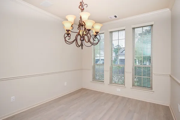 $5,950 | 19 Sandwell Place, Spring, TX 77389