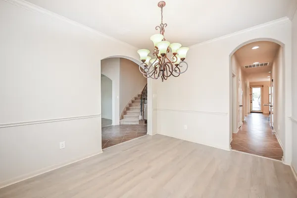 $5,950 | 19 Sandwell Place, Spring, TX 77389